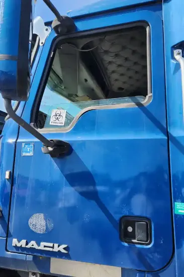Picture of (Used) 2016 Mack CHU613, DOOR