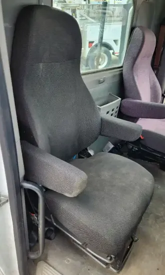 Picture of (Used) 2022 Peterbilt 579, SEAT