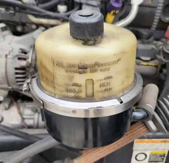 Picture of (Used) 2022 Peterbilt 579, POWER STEERING RESERVOIR