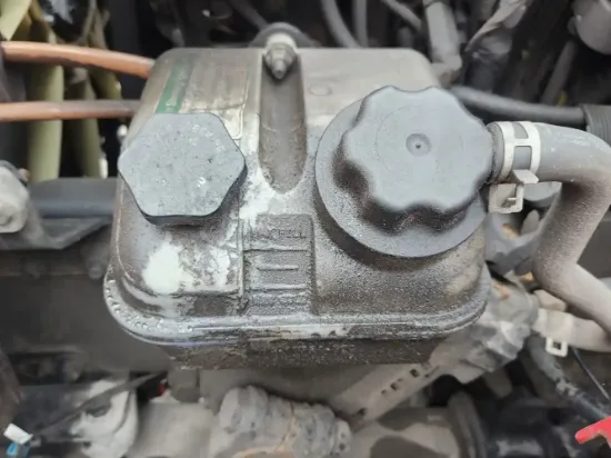Picture of (Used) 2025 Freightliner M2 106, POWER STEERING RESERVOIR