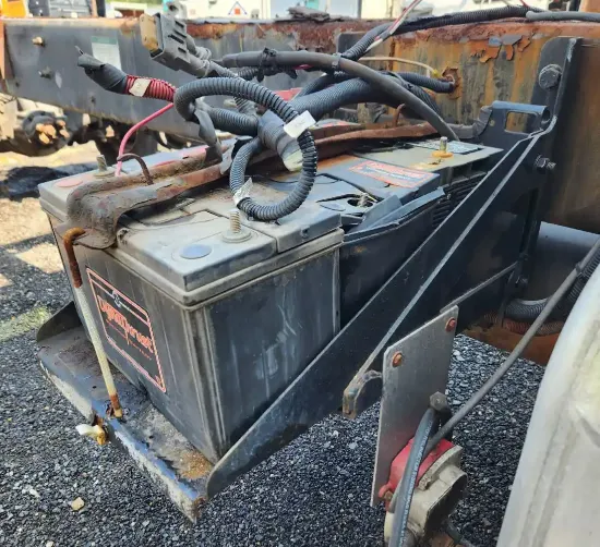 Picture of (Used) 2005 Sterling ACTERRA, BATTERY BOX