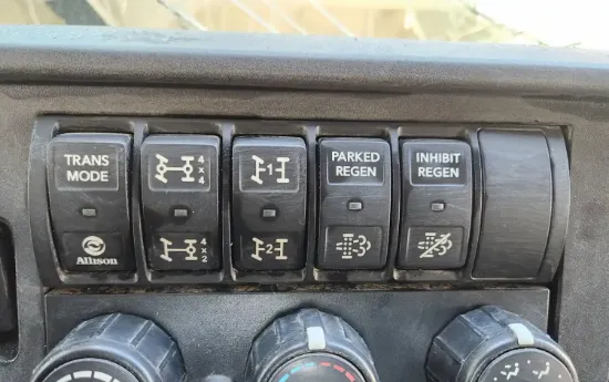 Picture of (Used) 2019 International HV507, MISCELLANEOUS DASH SWITCHES