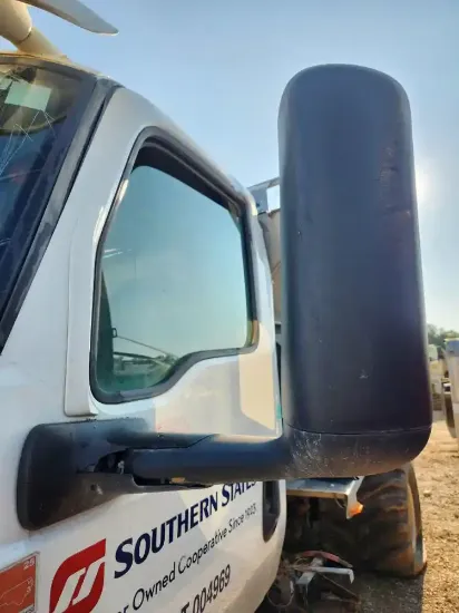 Picture of (Used) 2020 International HV607, SIDE VIEW MIRROR