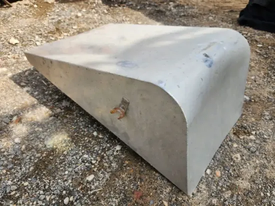 Picture of (Used) 2019 Peterbilt 389, BATTERY BOX