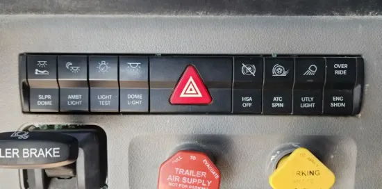 Picture of (Used) 2019 Freightliner Cascadia 126, MISCELLANEOUS DASH SWITCHES