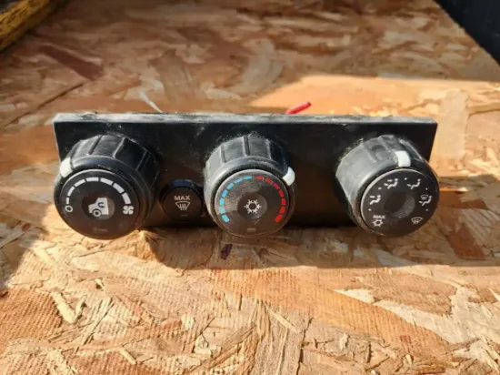 Picture of (Used) 2020 International HV607, TEMPERATURE CONTROL ASSEMBLY