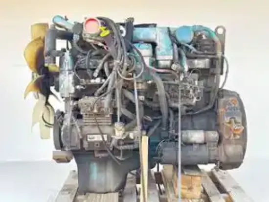 Picture of 2005 IC Corporation PB105 Engine Assembly