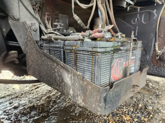 Picture of (Used) 2016 Mack MRU633, BATTERY BOX
