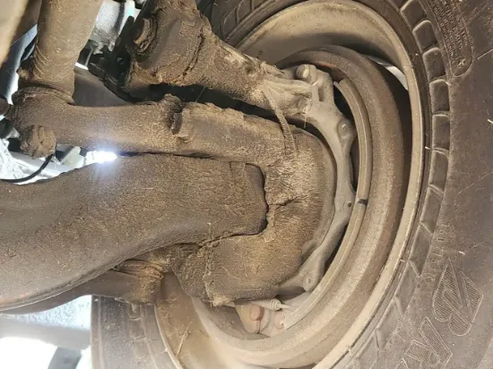Picture of (Used) 2016 Mack MRU633, FRONT SPINDLE/KNUCKLE