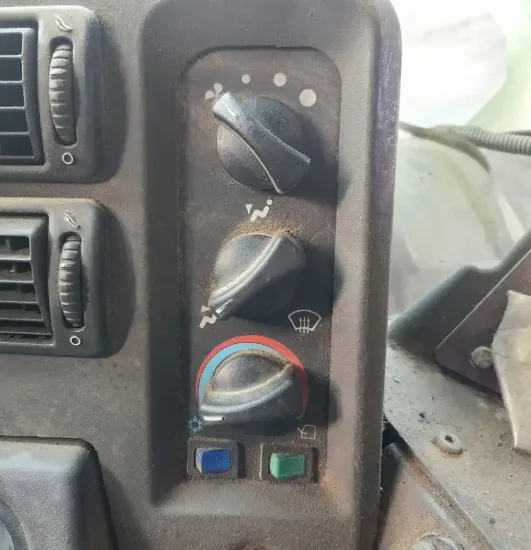 Picture of (Used) 2016 Mack MRU633, TEMPERATURE CONTROL ASSEMBLY