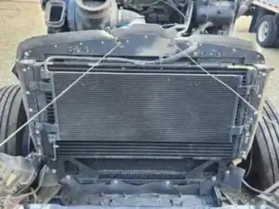 Picture of 2022 Kenworth T370 Radiator