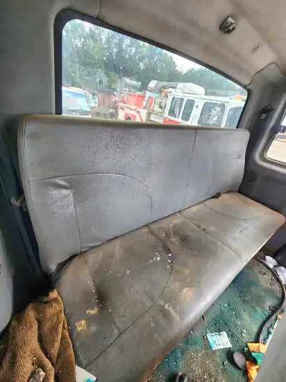 Picture of (Used) 2003 International 4200, SEAT