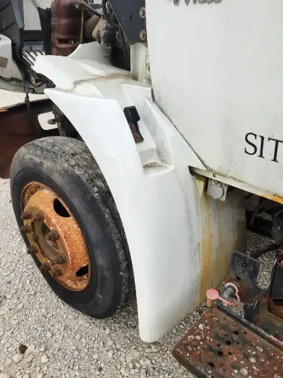 Picture of (Used) 2003 International 4200, FENDER EXTENSION
