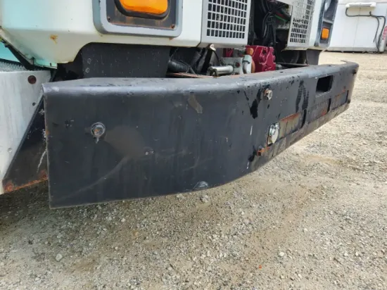 Picture of (Used) 2007 Mack MR690S, BUMPER