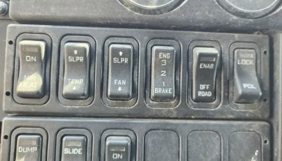 Picture of (Used) 2015 International PROSTAR, MISCELLANEOUS DASH SWITCHES