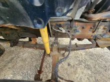 Picture of (Used) 2000 Ford F-650, FRONT LEAF SPRINGS