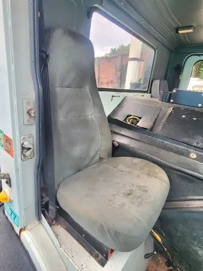 Picture of (Used) 2007 Mack MR690S, SEAT