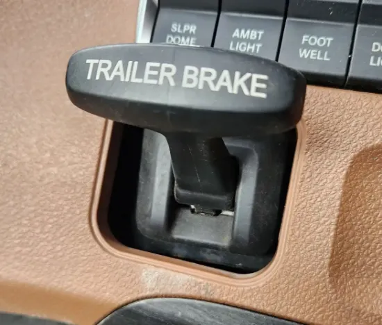 Picture of (Used) 2023 Freightliner Cascadia 126, MISCELLANEOUS DASH SWITCHES