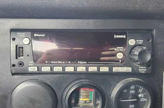 Picture of (Used) 2023 Freightliner Cascadia 126, RADIO