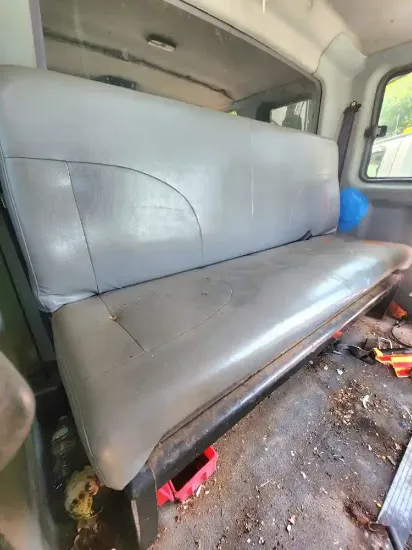 Picture of (Used) 2003 International 4200, SEAT