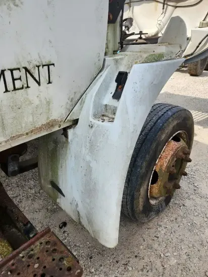 Picture of (Used) 2003 International 4200, FENDER EXTENSION