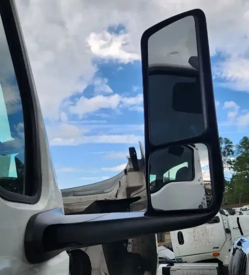 Picture of (Used) 2024 International RH613, SIDE VIEW MIRROR