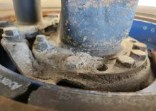 Picture of (Used) 2016 International 9900I, FRONT DIFFERENTIAL HUBS