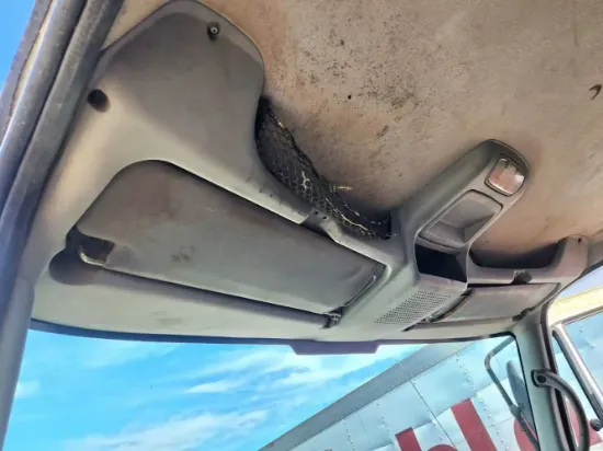 Picture of (Used) 2003 International 4200, OVERHEAD STORAGE CONSOLE