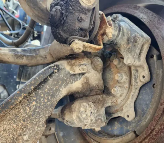 Picture of (Used) 2016 International 9900I, FRONT SPINDLE/KNUCKLE