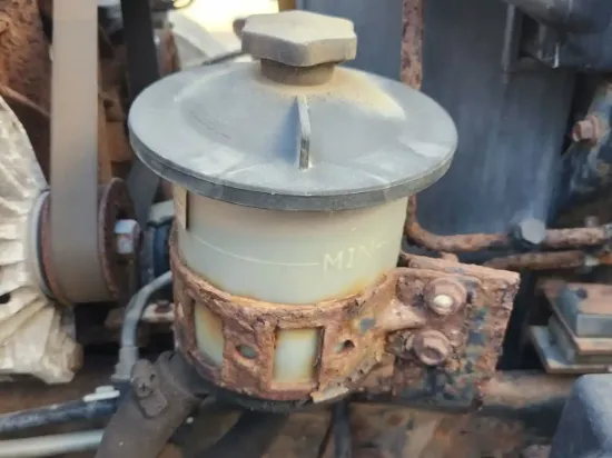 Picture of (Used) 2003 International 4200, POWER STEERING RESERVOIR
