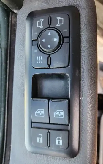 Picture of (Used) 2024 International RH613, DOOR ELECTRIC SWITCH