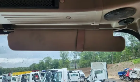 Picture of (Used) 2016 International 9900I, SUN VISOR