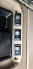 Picture of (Used) 2016 International 9900I, DOOR ELECTRIC SWITCH