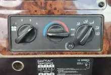 Picture of (Used) 2016 International 9900I, TEMPERATURE CONTROL ASSEMBLY