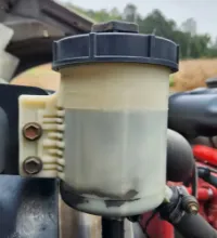 Picture of (Used) 2016 International 9900I, POWER STEERING RESERVOIR