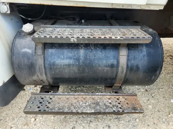 Picture of (Used) 2007 International 4400, FUEL TANK