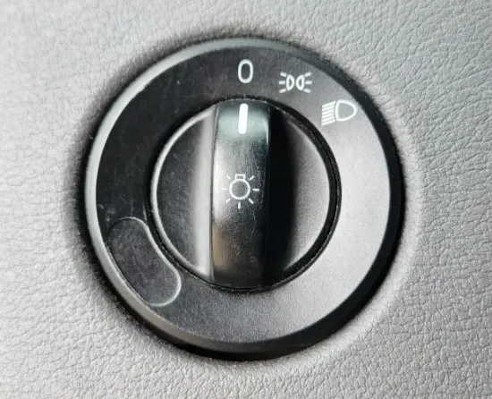 Picture of (Used) 2014 Freightliner Cascadia 125, MISCELLANEOUS DASH SWITCHES