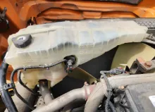 Picture of (Used) 2017 Freightliner Cascadia 125, RADIATOR OVERFLOW BOTTLE/COOLANT RESERVOIR