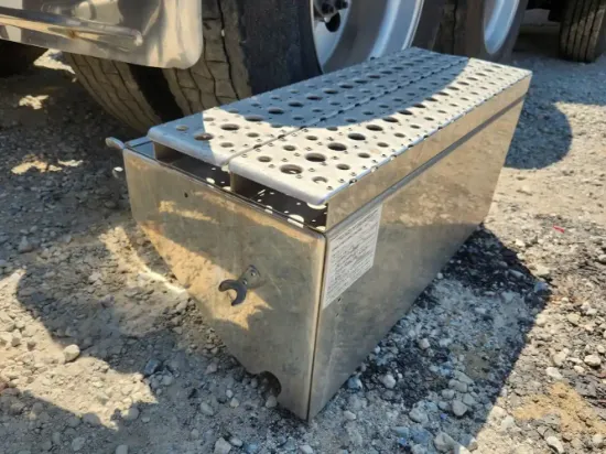 Picture of (Used) 2020 Freightliner Coronado 132 Glider, BATTERY BOX COVER