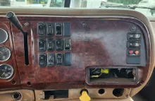Picture of (Used) 2005 Mack CV713 Granite, MISCELLANEOUS DASH SWITCHES