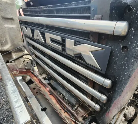 Picture of (Used) 2005 Mack CV713 Granite, GRILLE