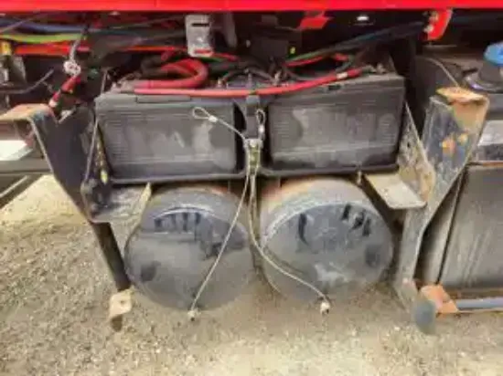 Picture of 2022 International LT625 Battery Box